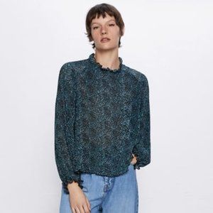 NWT Zara Pleated Ruffled High Collar Flowy Blouse Blue Black Long Sleeves M